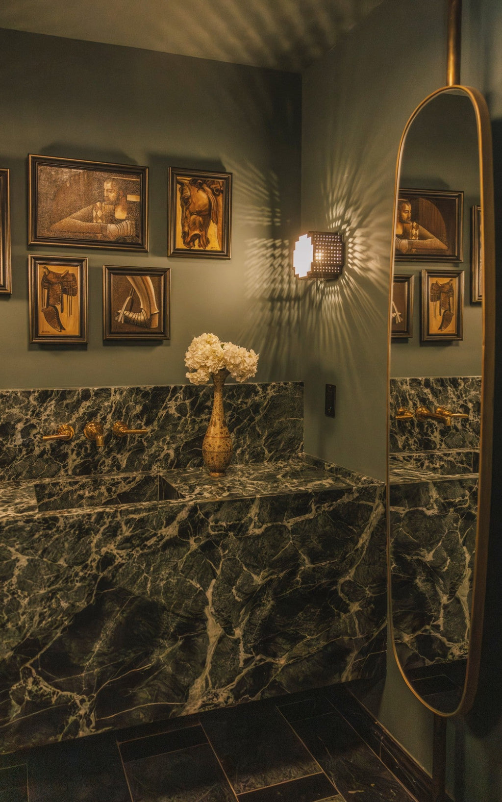 Geoglow Sconce