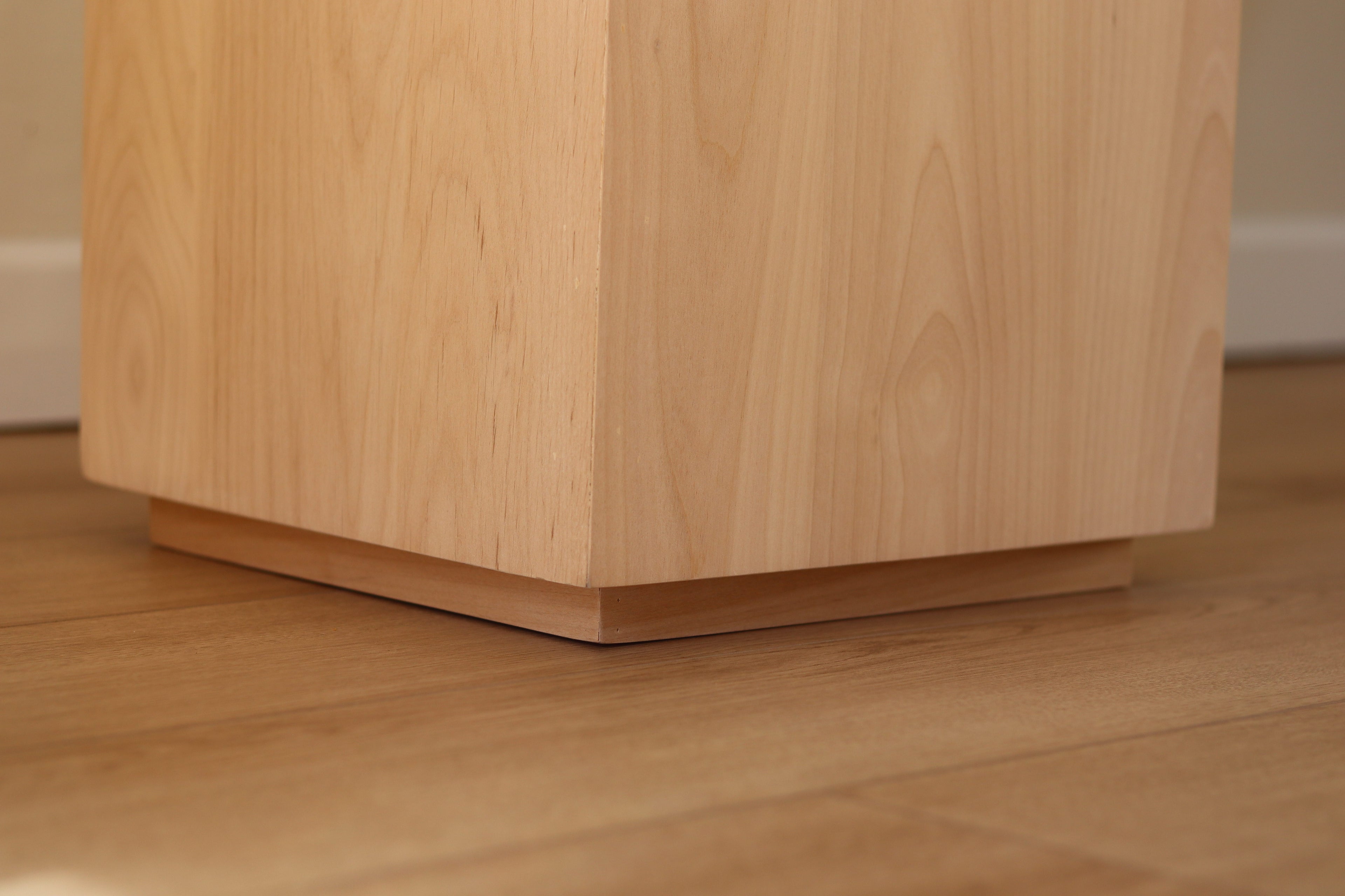Lignum Alder Wood Pedestal Table
