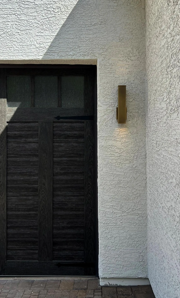 LUMERA UP AND DOWN SCONCE