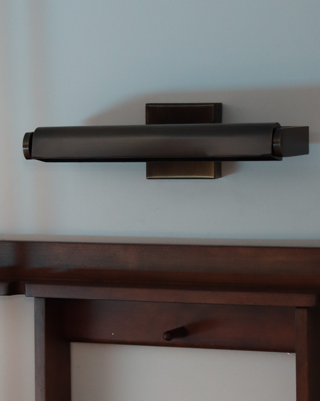 Quasar Aged Brass Adjustable Picture Light