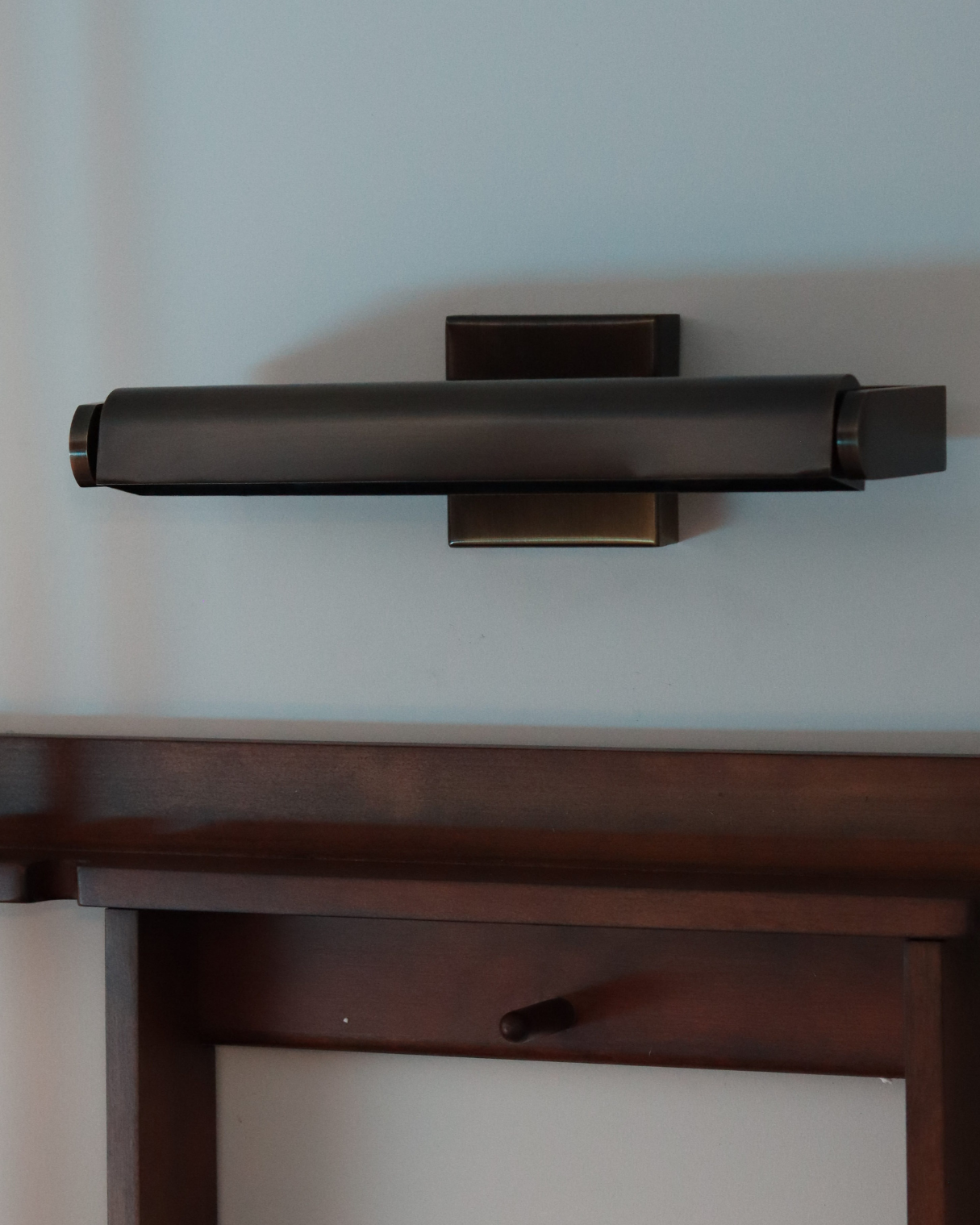 Quasar Aged Brass Adjustable Picture Light