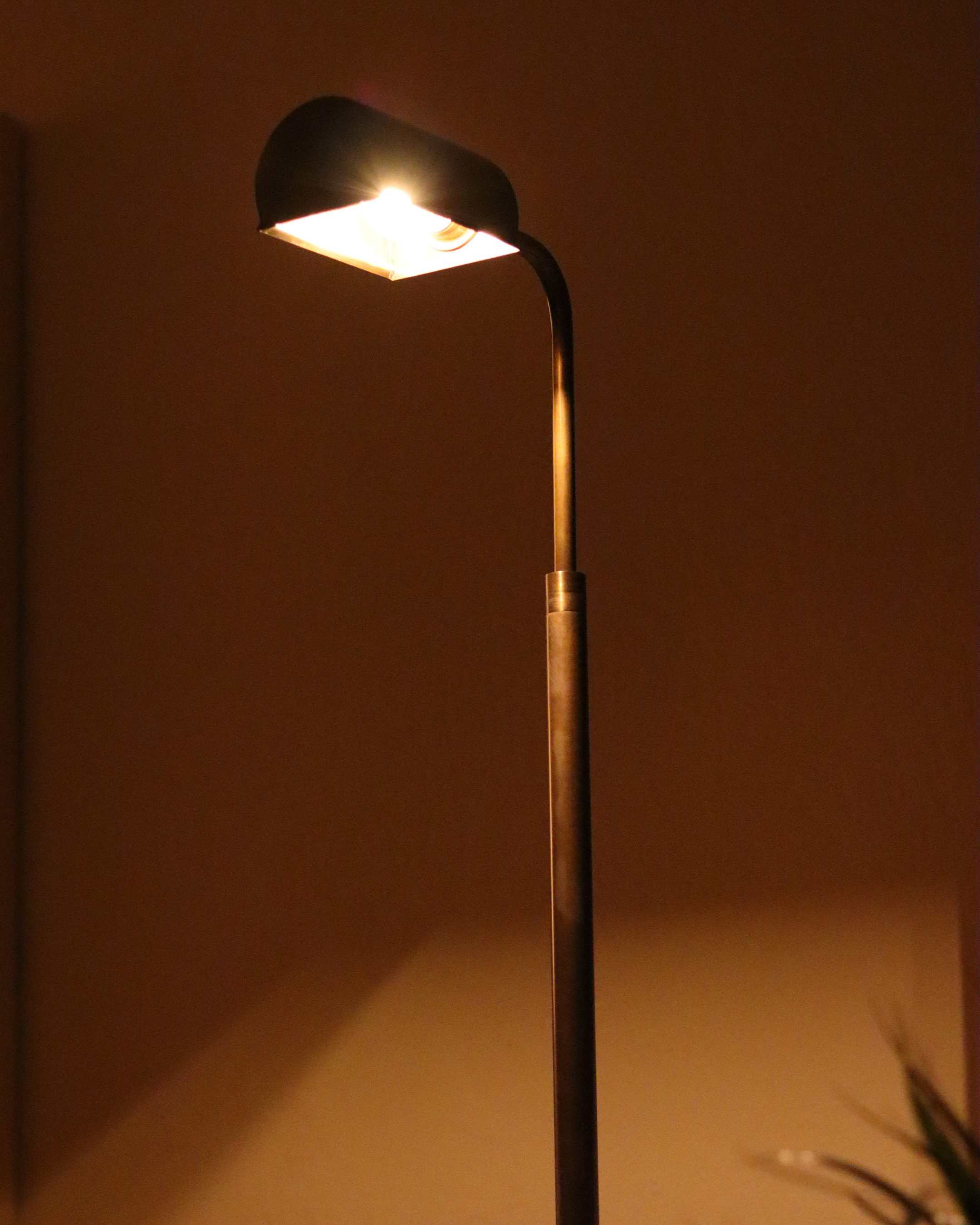 MOOD COLUMN FLOOR LAMP