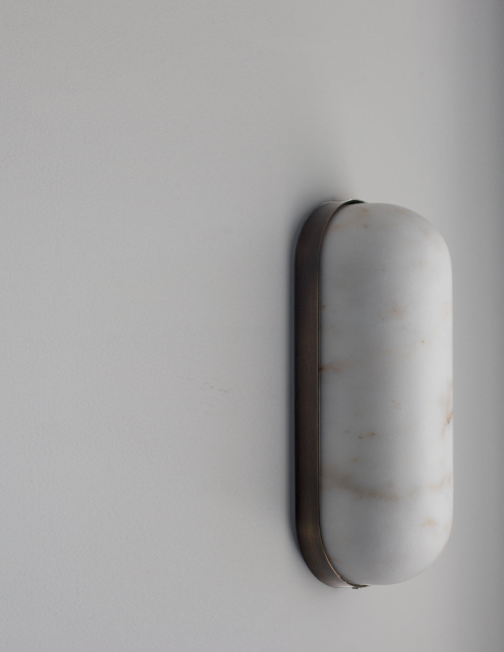 The Serenité Sconce