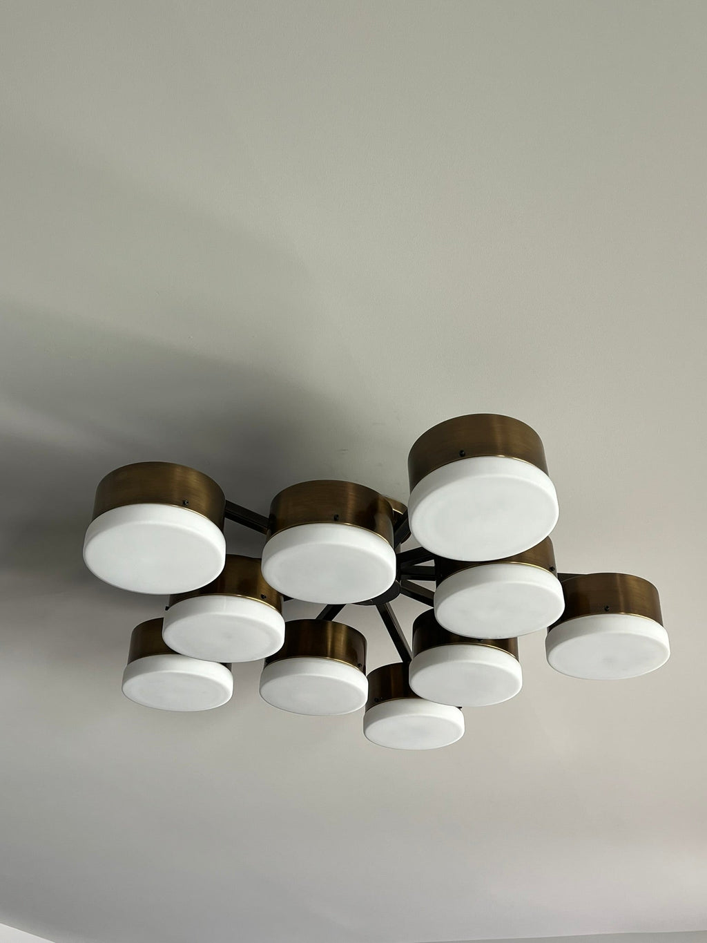 LUNAR CEILING LIGHT