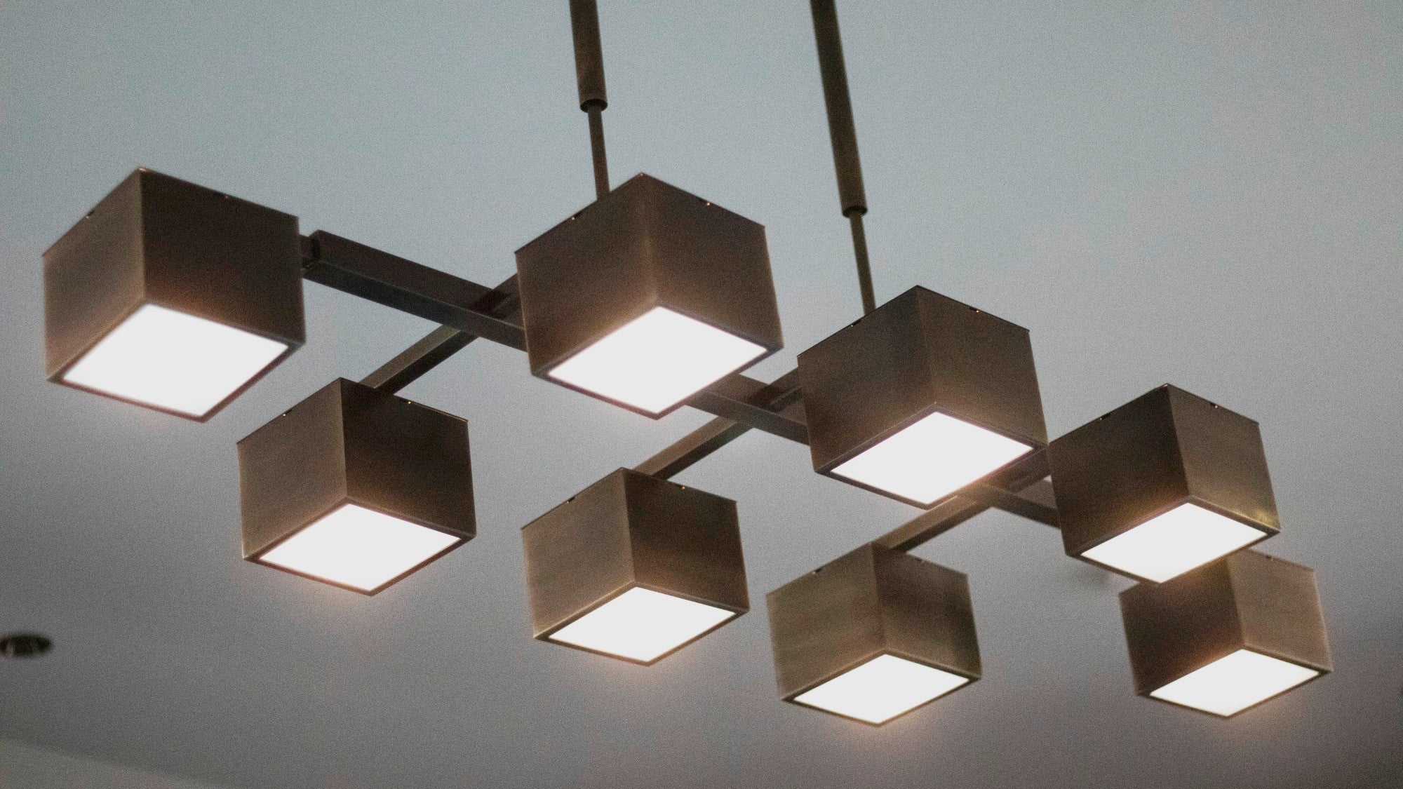 TETRA CHANDELIER