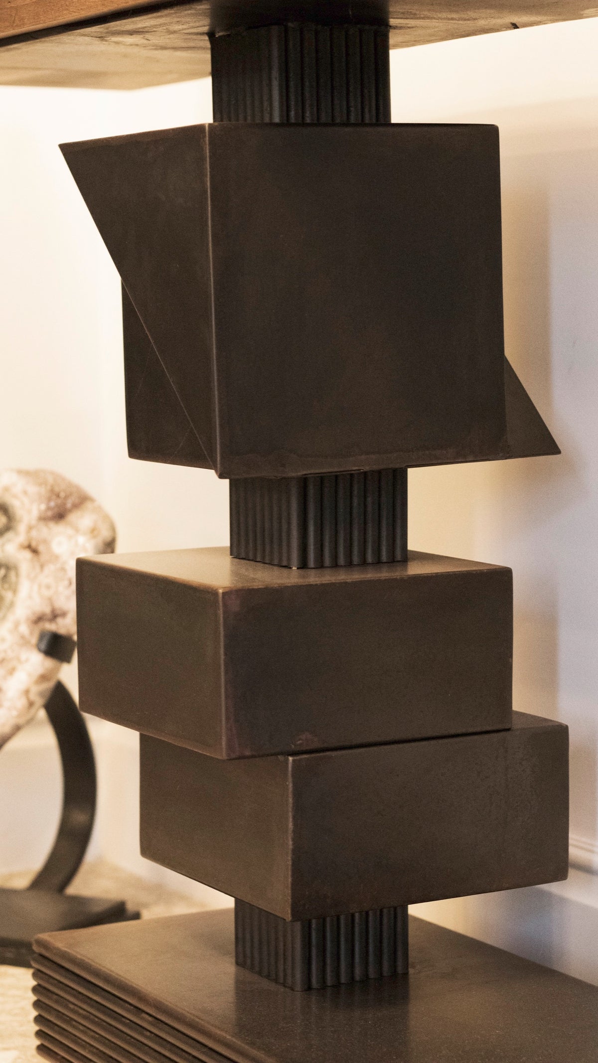 Cubica Console Table