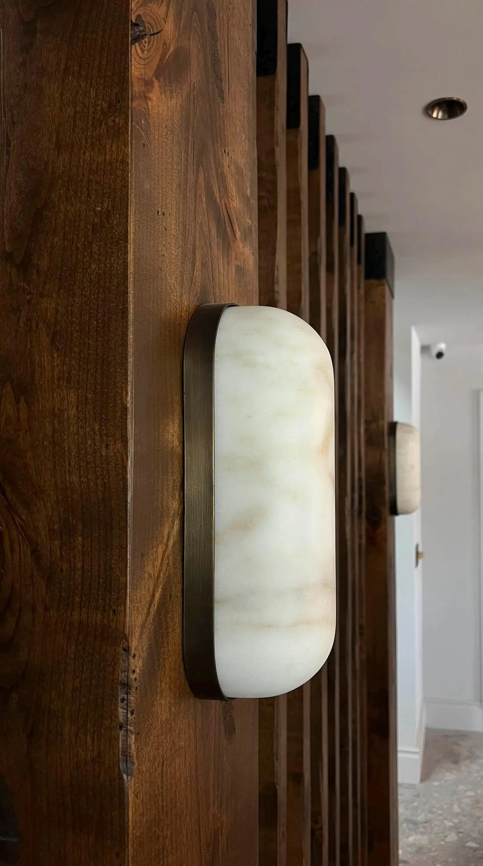 The Serenité Sconce