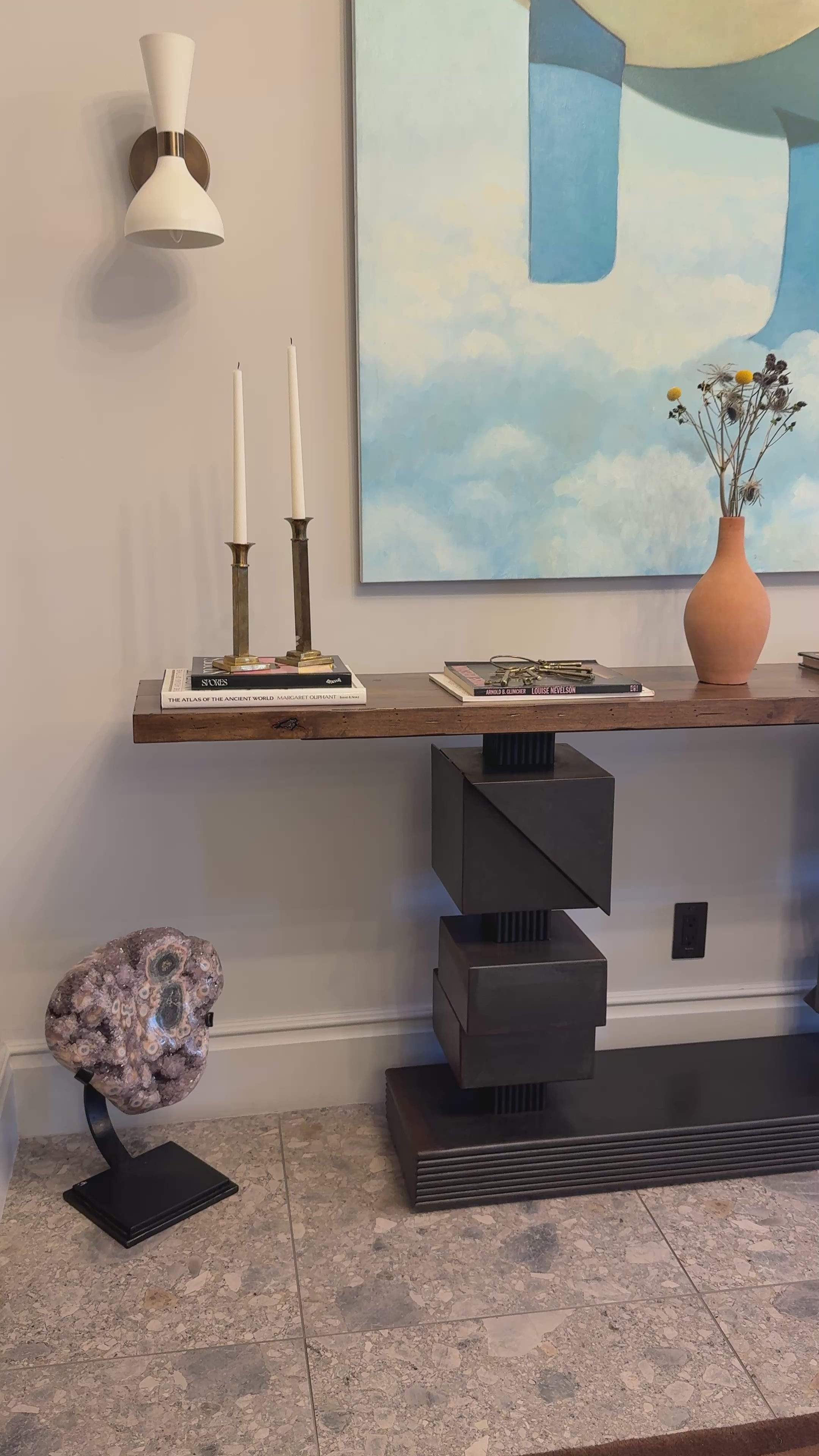 Cubica Console Table — video