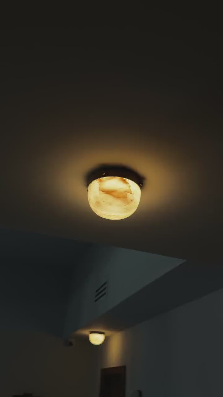 SATURN FLUSH MOUNT